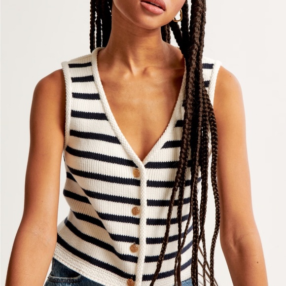Abercrombie & Fitch Med. Mara Vest Navy and White Striped Knit Top - Picture 2 of 5